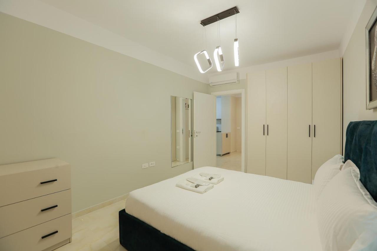 Apartamento Miku Apartment-elegant 1bd At Olympic Tirana