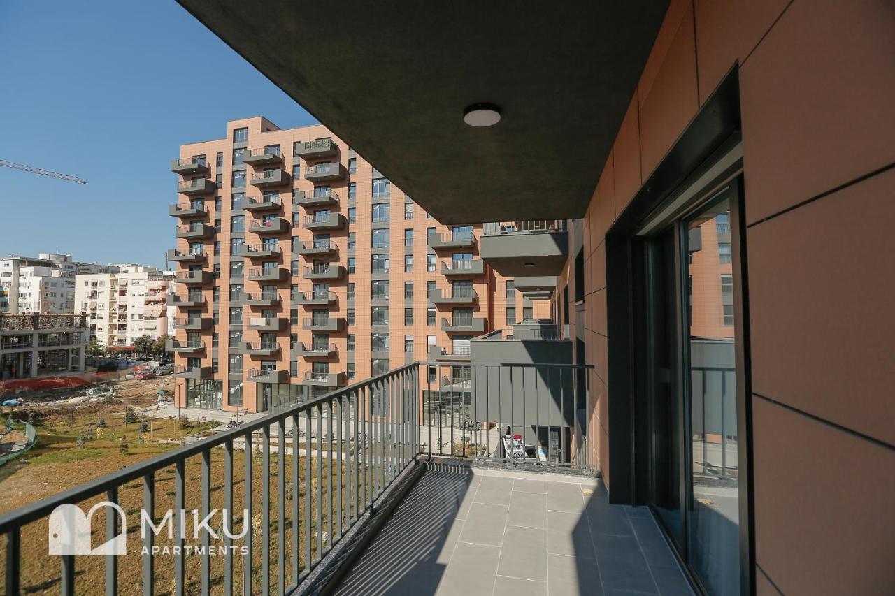 Miku Apartment-elegant 1bd At Olympic Apartamento Tirana